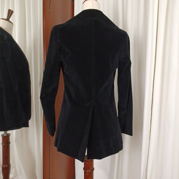 Vintage 70s Black Velvet Blazer, Wide Lapels, Small - Picture 4 of 7